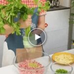 Elektrischer 4-in-1-Gemüseschneider für den Handgebrauch – video